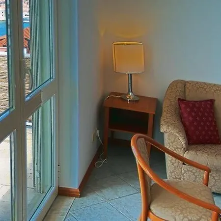Sipa - Comfort Two Bedroom With Balcony And Sea View B Apartman *