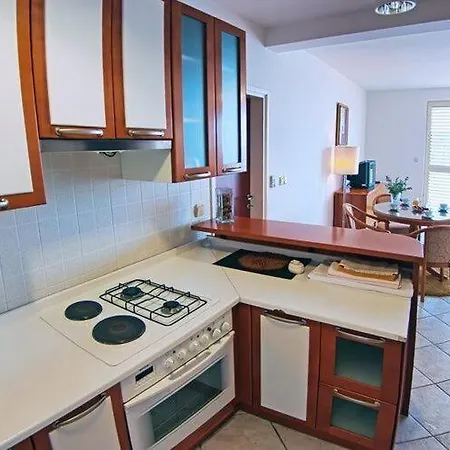 Sipa - Comfort Two Bedroom With Balcony And Sea View B Daire Dubrovnik