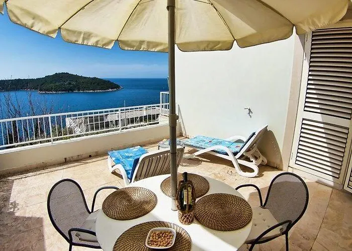 아파트 Sipa - Comfort Two Bedroom With Balcony And Sea View B 두브로브니크