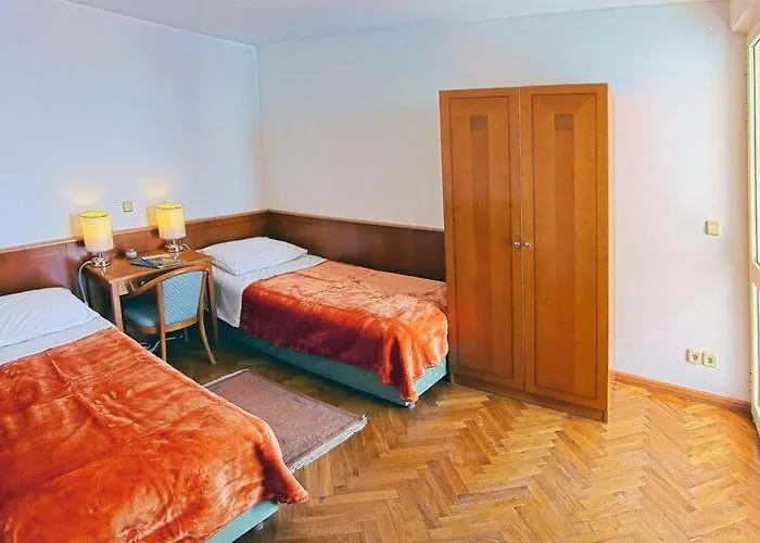 Sipa - Comfort Two Bedroom With Balcony And Sea View B * 두브로브니크